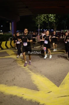 Runner Photo 4275756