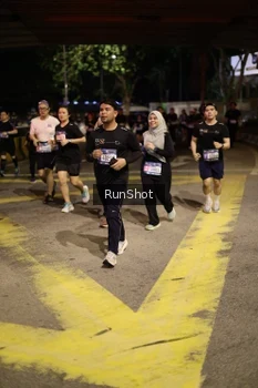 Runner Photo 4275771