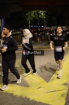 Runner Photo 4275773