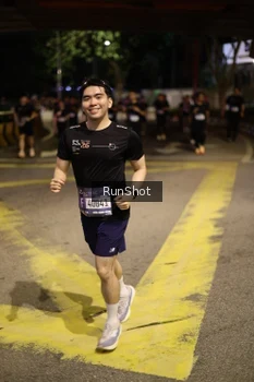 Runner Photo 4275774