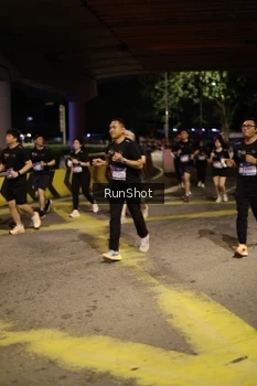 Runner Photo 4275784