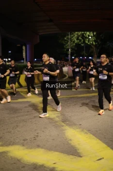Runner Photo 4275786