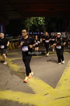 Runner Photo 4275792
