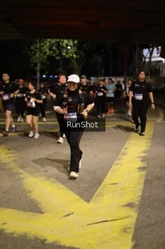 Runner Photo 4275793