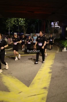 Runner Photo 4275803