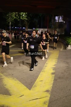 Runner Photo 4275806