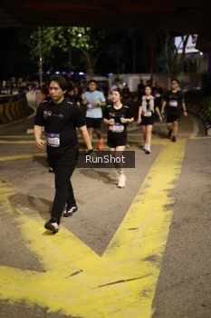 Runner Photo 4275811