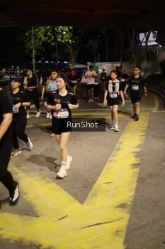 Runner Photo 4275814