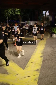 Runner Photo 4275815