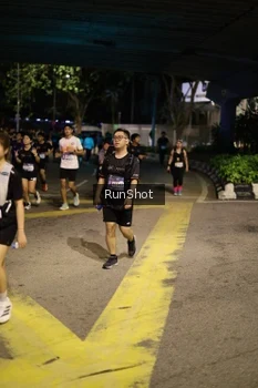 Runner Photo 4275835