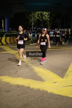 Runner Photo 4275840