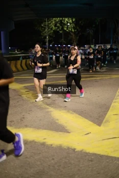 Runner Photo 4275842