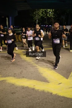 Runner Photo 4275853