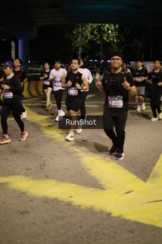 Runner Photo 4275855