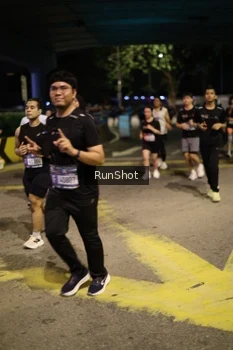 Runner Photo 4275862