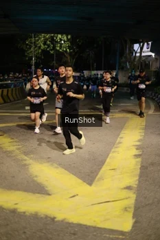 Runner Photo 4275864