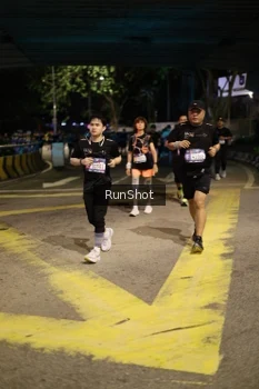 Runner Photo 4275868