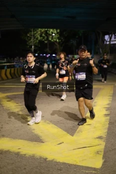 Runner Photo 4275875
