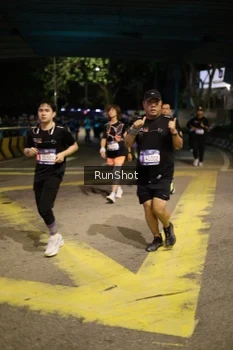 Runner Photo 4275876