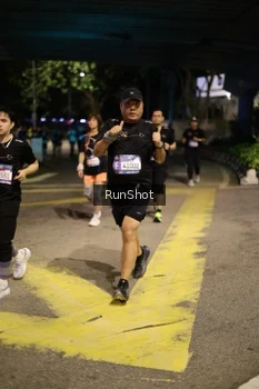 Runner Photo 4275879