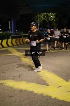 Runner Photo 4275891
