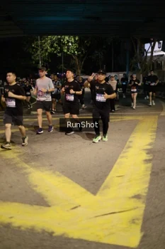 Runner Photo 4275905