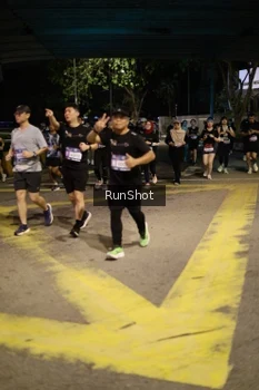 Runner Photo 4275907