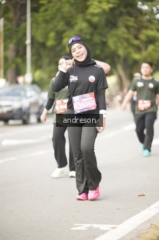 Runner Photo 4275933