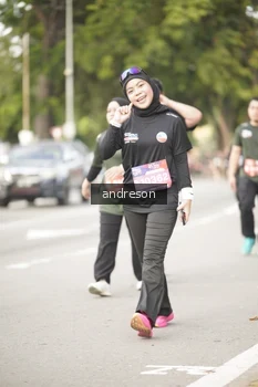 Runner Photo 4275950