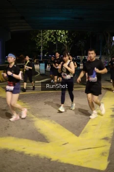 Runner Photo 4275955