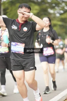 Runner Photo 4275964