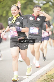 Runner Photo 4275966