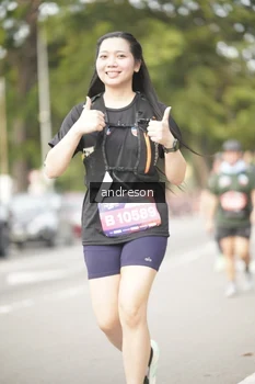 Runner Photo 4275976