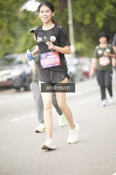 Runner Photo 4275978