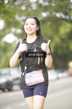 Runner Photo 4275991