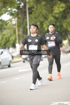 Runner Photo 4276011