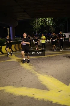 Runner Photo 4276017