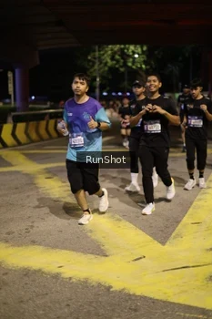 Runner Photo 4276077