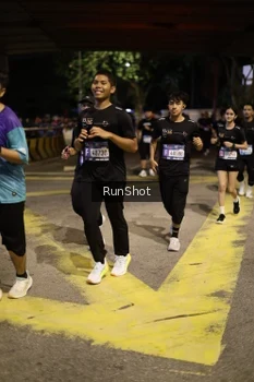 Runner Photo 4276081
