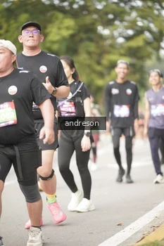 Runner Photo 4276085