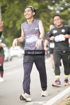 Runner Photo 4276097