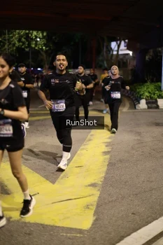 Runner Photo 4276105