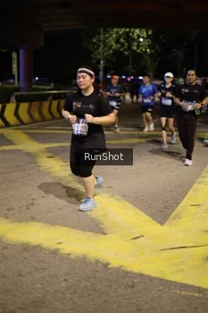 Runner Photo 4276135
