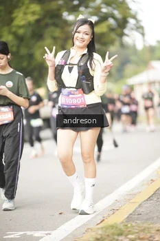 Runner Photo 4276148