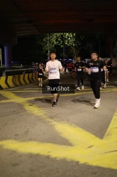 Runner Photo 4276156