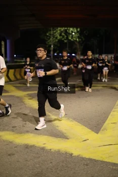 Runner Photo 4276164