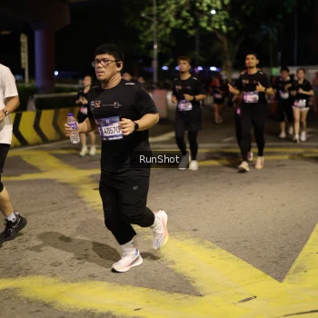 Runner Photo 4276166