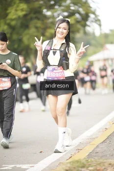 Runner Photo 4276167