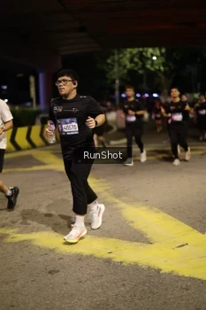 Runner Photo 4276172