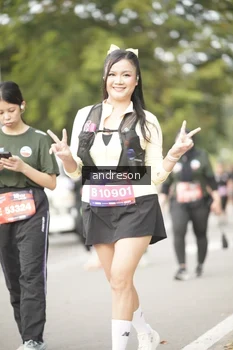 Runner Photo 4276175